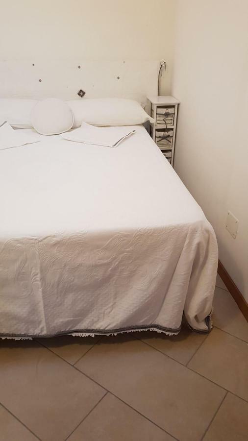 A 7 Km Da Salo' Casa Del Sole Mansarda Apartment กาวาร์โด ภายนอก รูปภาพ
